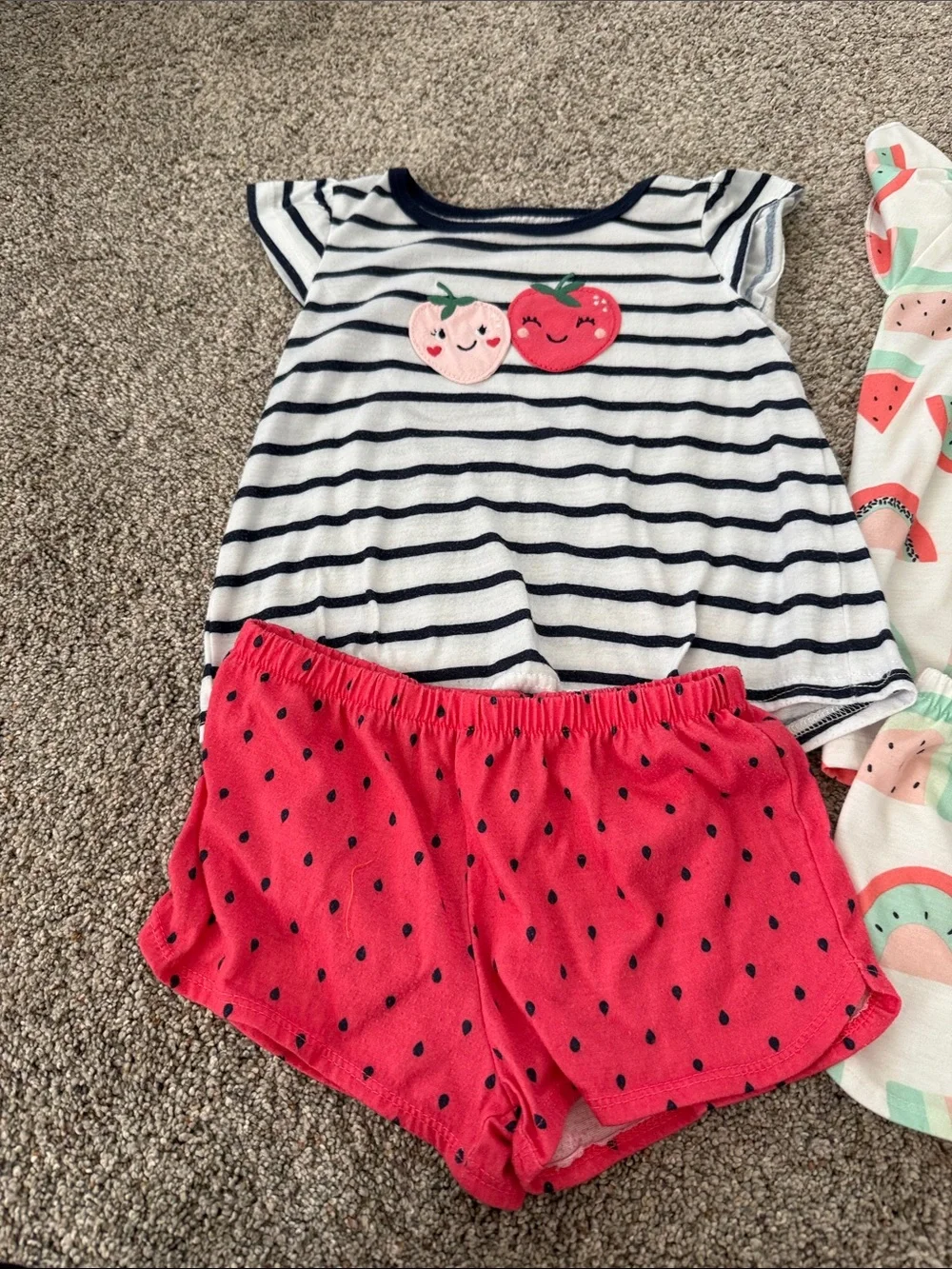 Carter's Girls Watermelon & Strawberry short and tank Pajama Sets 4t bundle